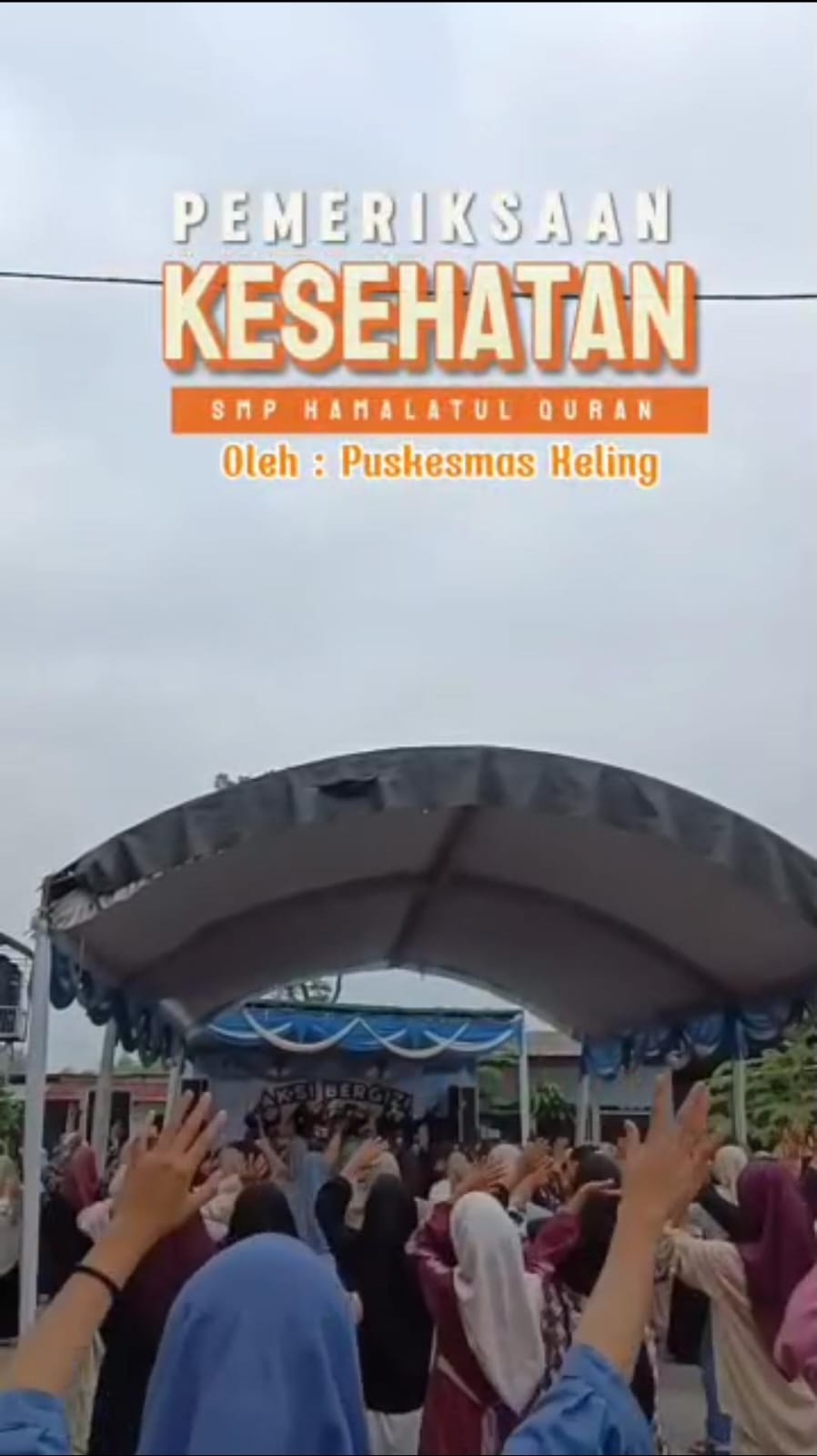 Pemeriksaan Kesehatan Santri dalam Kegiatan Aksi Bergizi di SMP Hamalatul Quran Ringinagung